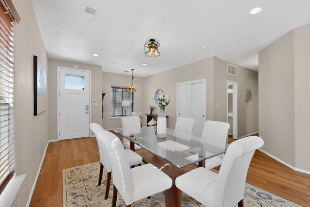 3365 Llano Vista Loop NE, Rio Rancho, NM 87124