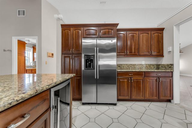 6083 SUNBERRY Circle, Boynton Beach, FL 33437