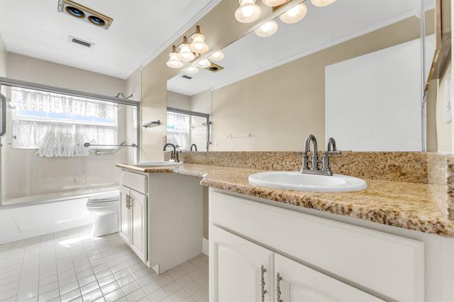 6083 SUNBERRY Circle, Boynton Beach, FL 33437