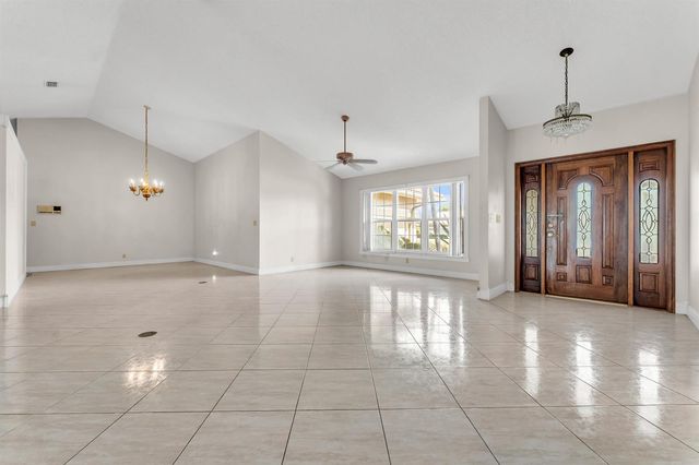 6083 SUNBERRY Circle, Boynton Beach, FL 33437