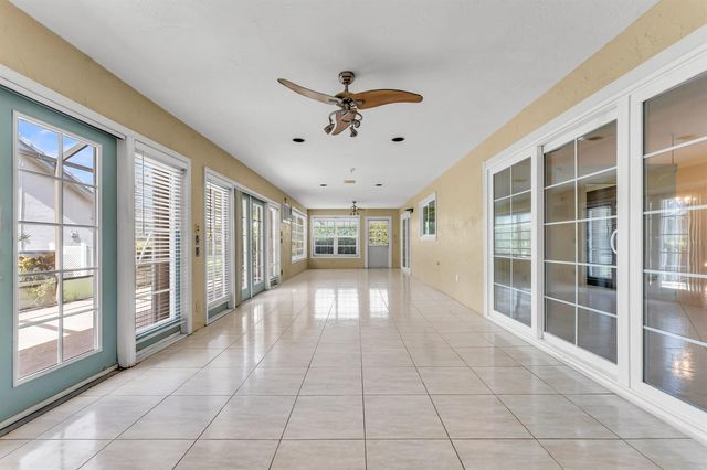 6083 SUNBERRY Circle, Boynton Beach, FL 33437