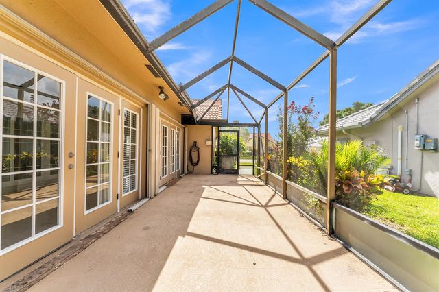 6083 SUNBERRY Circle, Boynton Beach, FL 33437