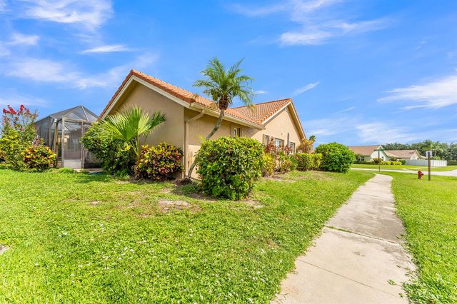 6083 SUNBERRY Circle, Boynton Beach, FL 33437