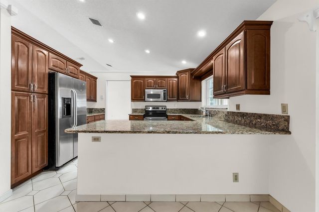6083 SUNBERRY Circle, Boynton Beach, FL 33437