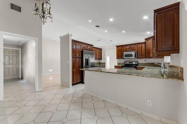 6083 SUNBERRY Circle, Boynton Beach, FL 33437