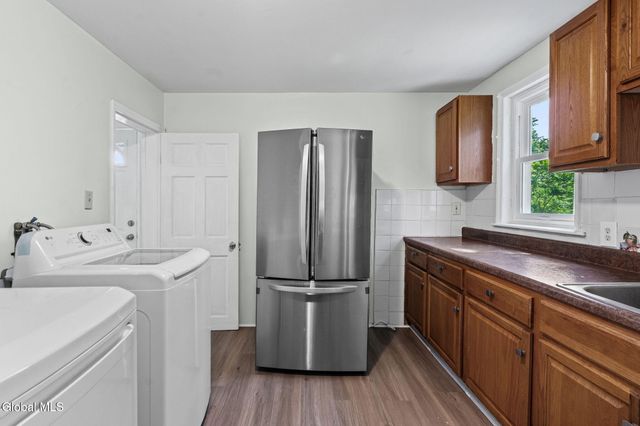 1047 Bridge Street, Schenectady, NY 12303