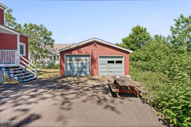 1047 Bridge Street, Schenectady, NY 12303