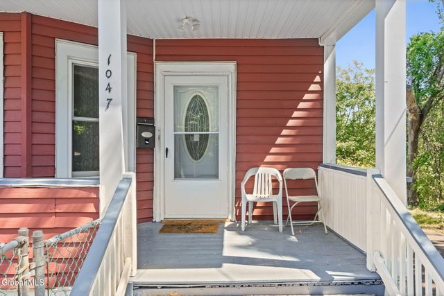 1047 Bridge Street, Schenectady, NY 12303