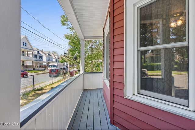 1047 Bridge Street, Schenectady, NY 12303