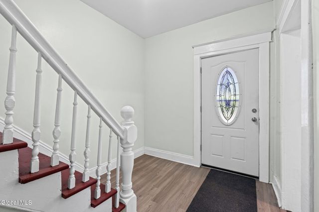 1047 Bridge Street, Schenectady, NY 12303