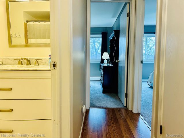 25447 Concord Lane 3, South Lyon, MI 48178