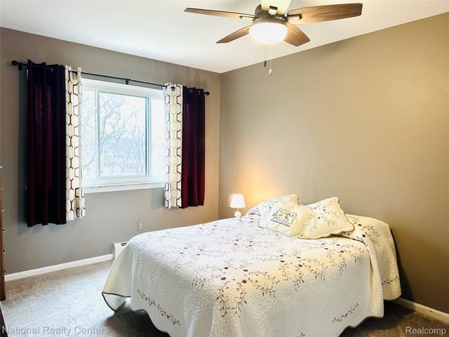 25447 Concord Lane 3, South Lyon, MI 48178