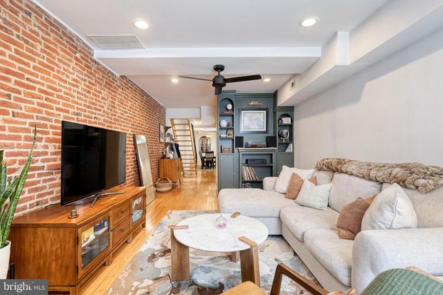 409 S WOLFE ST, Baltimore, MD 21231
