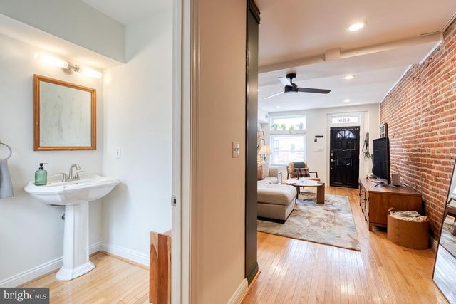 409 S WOLFE ST, Baltimore, MD 21231