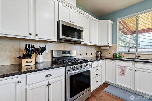 15369 Callie Avenue SE, Yelm, WA 98597