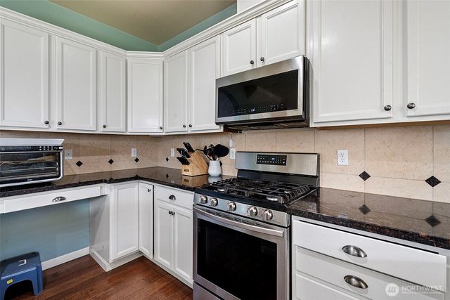 15369 Callie Avenue SE, Yelm, WA 98597