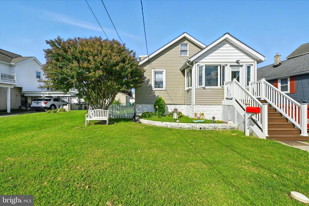 204 BAYSIDE DR, Dundalk, MD 21222