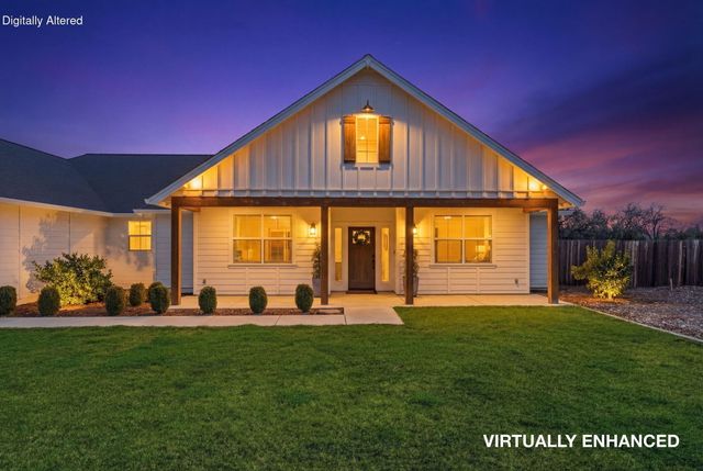 6685 Scenic Oak Court, Anderson, CA 96007