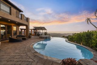9572 Welk View Dr, Escondido, CA 92026