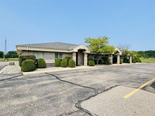 576-588 Olds Street, Jonesville, MI 49250