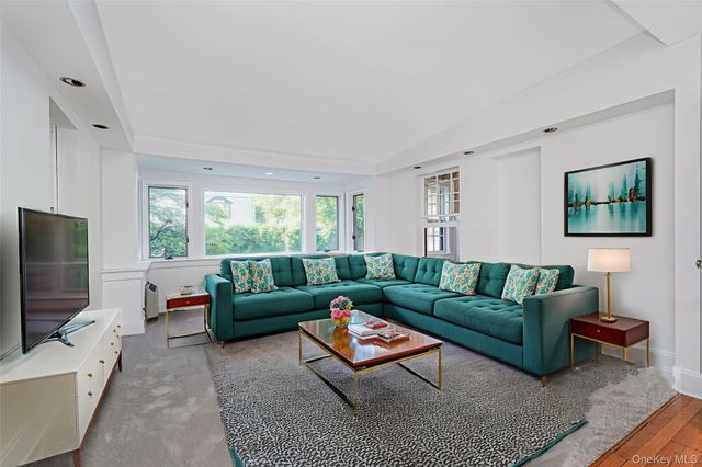 12 Silver Lake Road, Staten Island, NY 10301