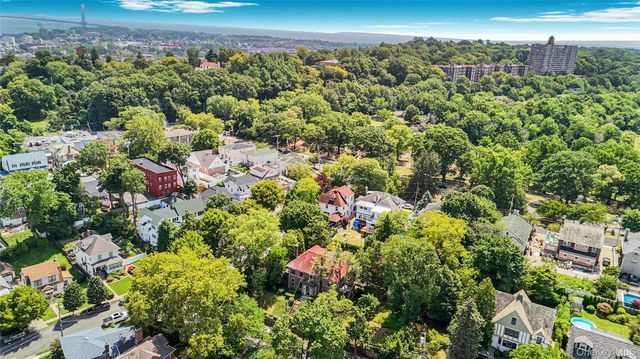 12 Silver Lake Road, Staten Island, NY 10301