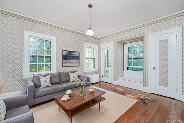 12 Silver Lake Road, Staten Island, NY 10301