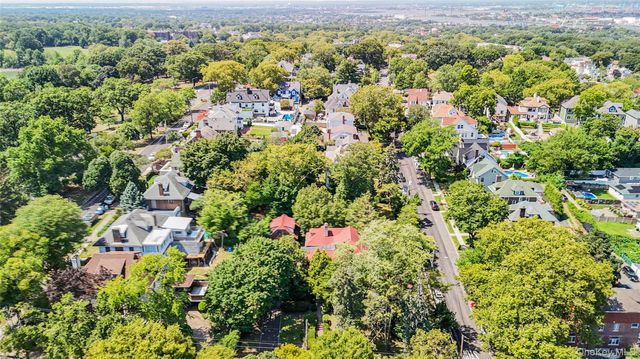 12 Silver Lake Road, Staten Island, NY 10301