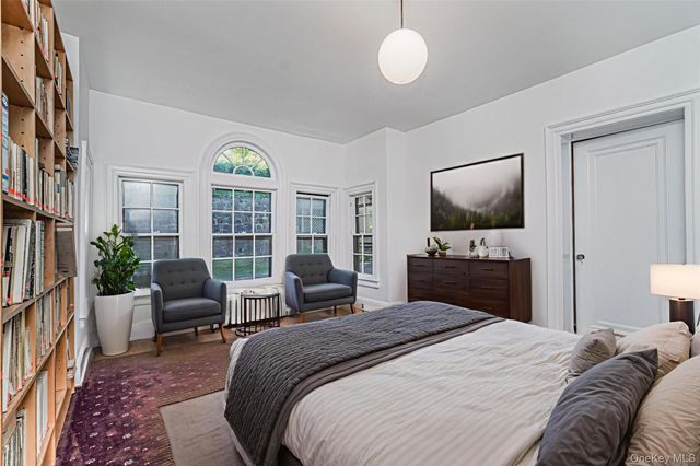 12 Silver Lake Road, Staten Island, NY 10301