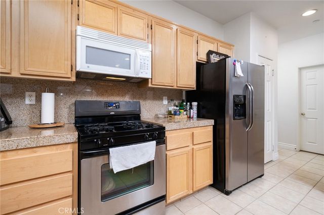 11369 Brookglen Court, Riverside, CA 92505