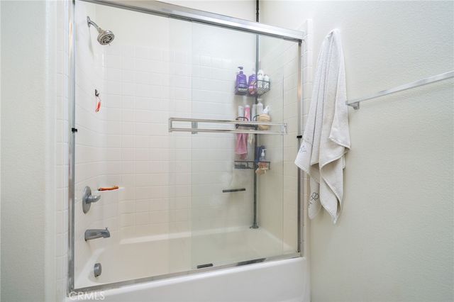 11369 Brookglen Court, Riverside, CA 92505