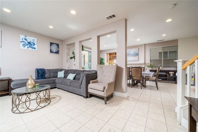 11369 Brookglen Court, Riverside, CA 92505