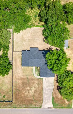 6545 Inwood Drive, Reno, TX 75462