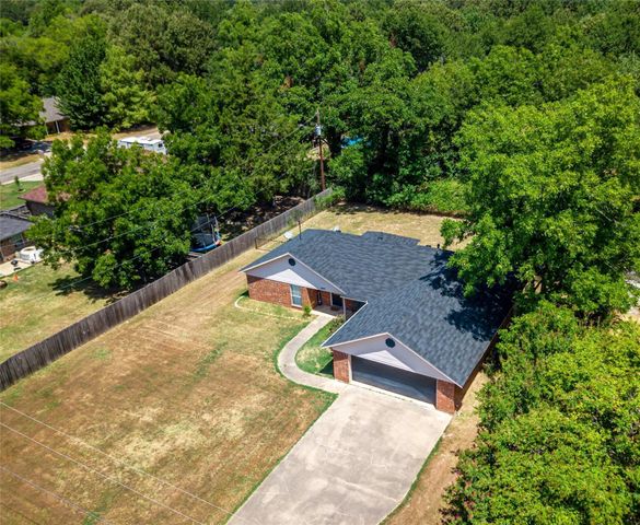 6545 Inwood Drive, Reno, TX 75462