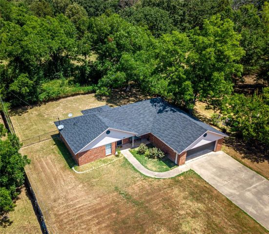 6545 Inwood Drive, Reno, TX 75462