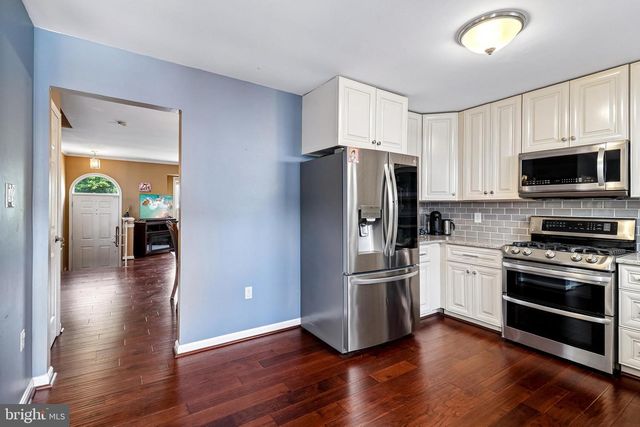 5157 HAVERING WAY, Woodbridge, VA 22193