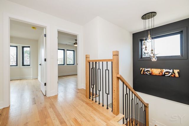 2247 S 6th Avenue, North Riverside, IL 60546