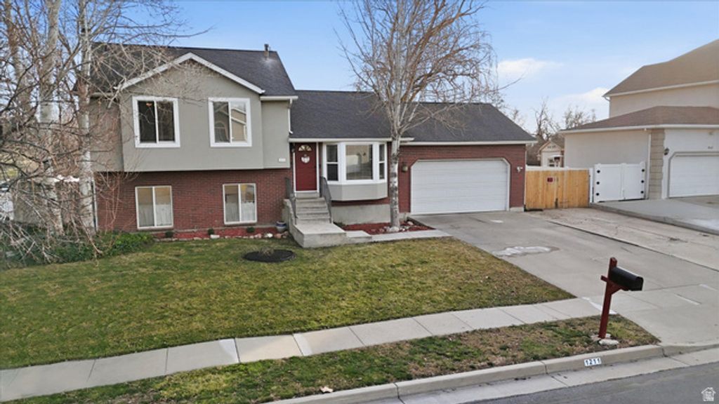 1211 W 1300 S, Woods Cross, UT 84087