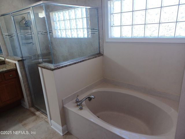 4463 ECTON Lane E, Jacksonville, FL 32246