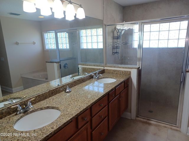 4463 ECTON Lane E, Jacksonville, FL 32246