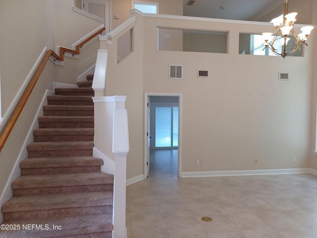 4463 ECTON Lane E, Jacksonville, FL 32246