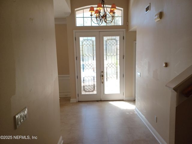 4463 ECTON Lane E, Jacksonville, FL 32246