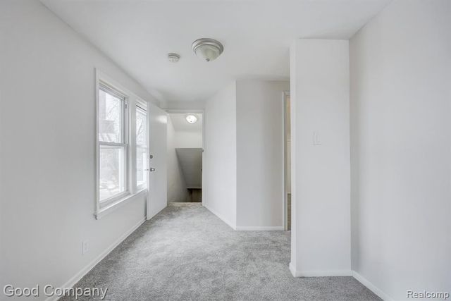 168 W Bennett Avenue, Ferndale, MI 48220