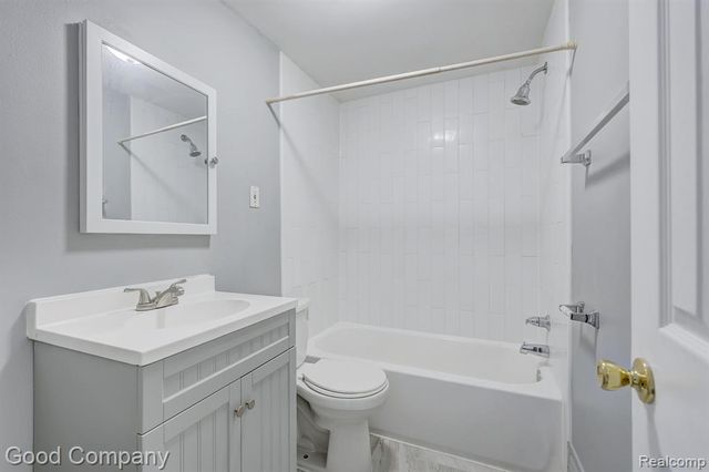 168 W Bennett Avenue, Ferndale, MI 48220