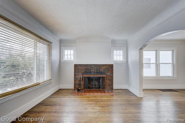 168 W Bennett Avenue, Ferndale, MI 48220