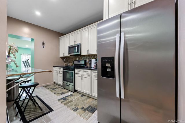 461 Miller Avenue, Brooklyn, NY 11207