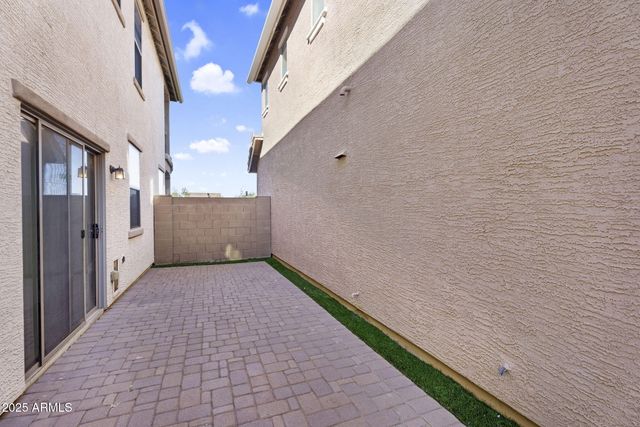 6813 S 7TH Lane, Phoenix, AZ 85041