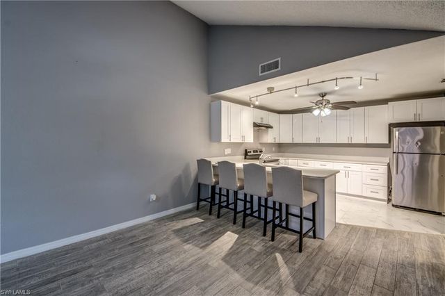 6406 Royal Woods DR, Fort Myers, FL 33908