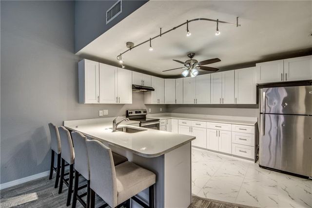 6406 Royal Woods DR, Fort Myers, FL 33908