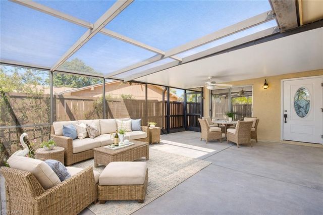 6406 Royal Woods DR, Fort Myers, FL 33908